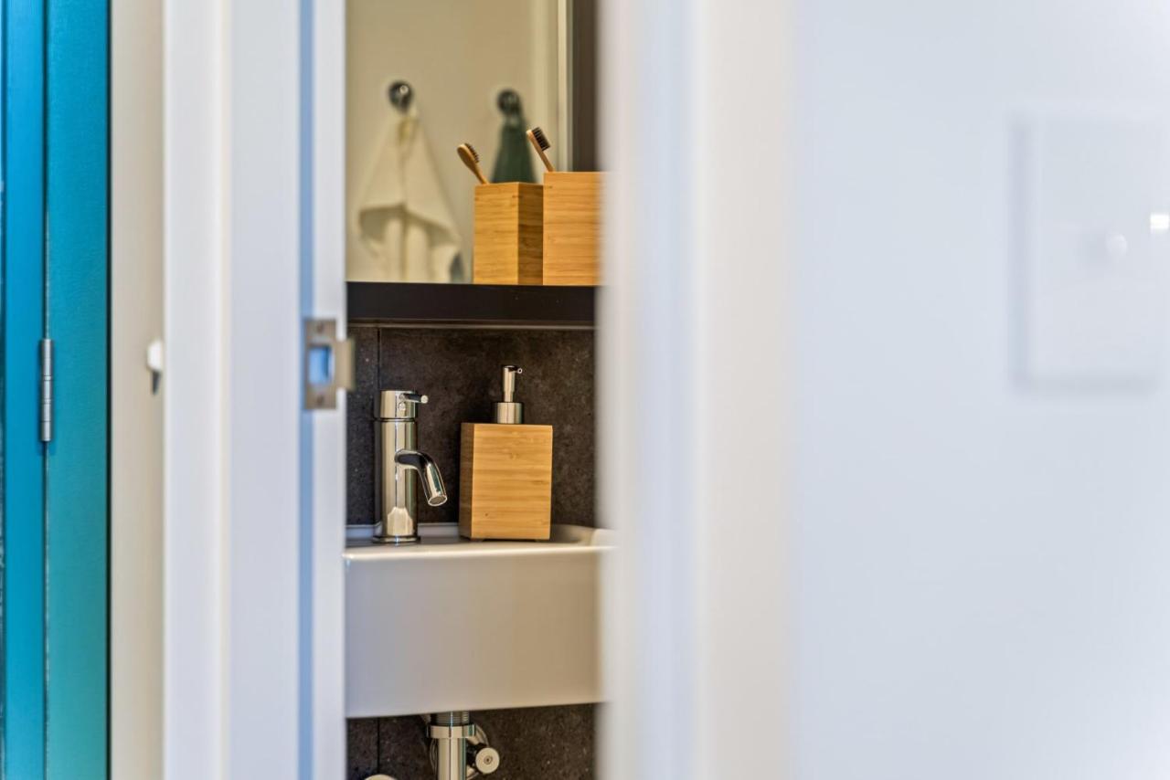 Modern Co-Living Apartments In Perth Central Ngoại thất bức ảnh