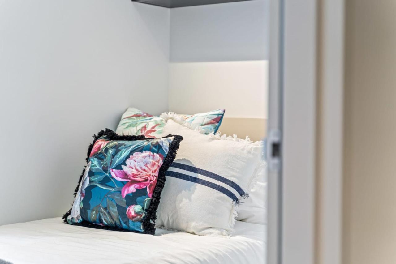 Modern Co-Living Apartments In Perth Central Ngoại thất bức ảnh